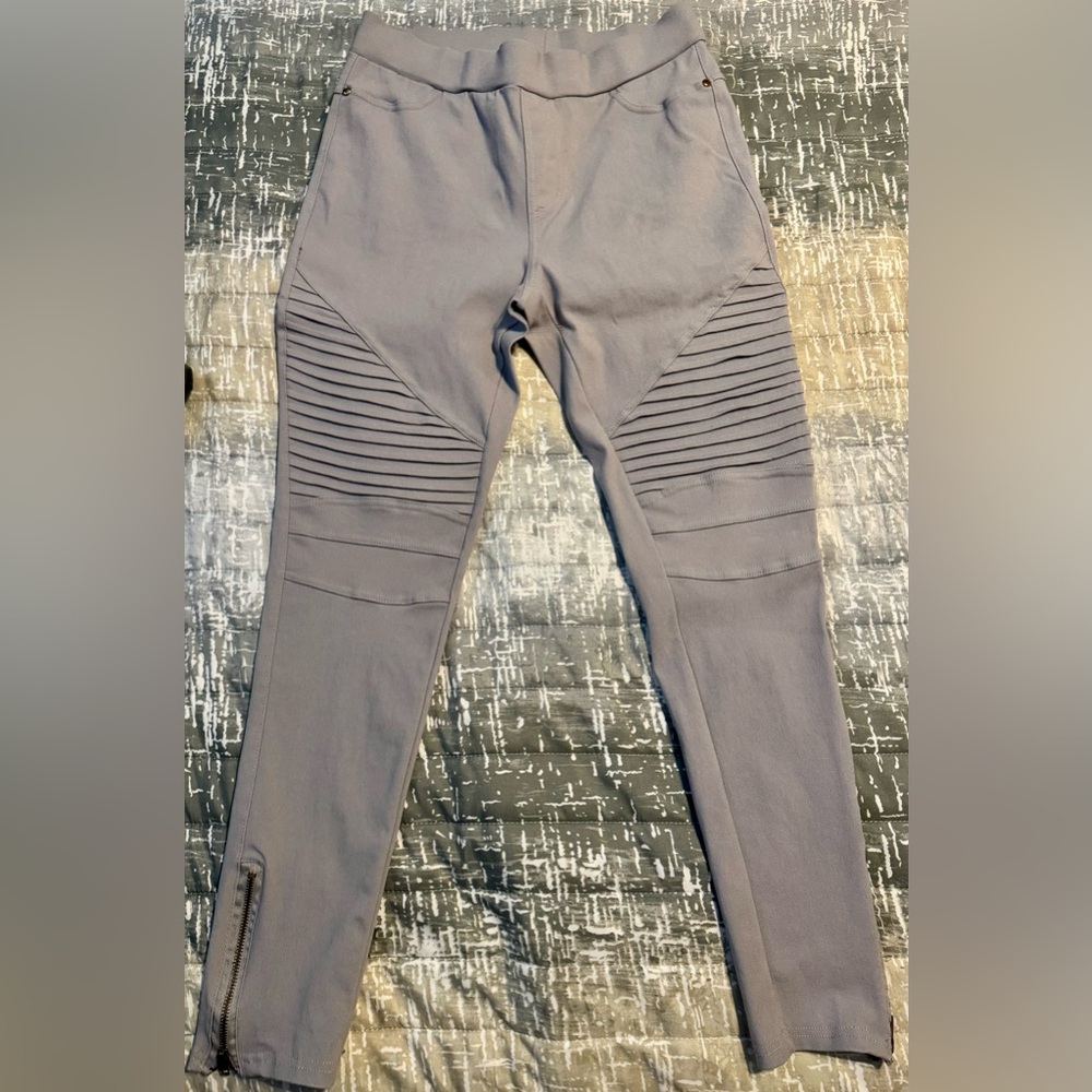 JVINI - Womens stretch leggings with zippers at the bottom - Size Large